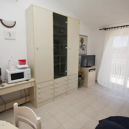 Jolanda Appartement *